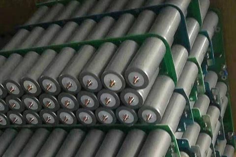 郴州高价铁锂电池回收-上门回收叉车蓄电池-铅酸蓄电池回收